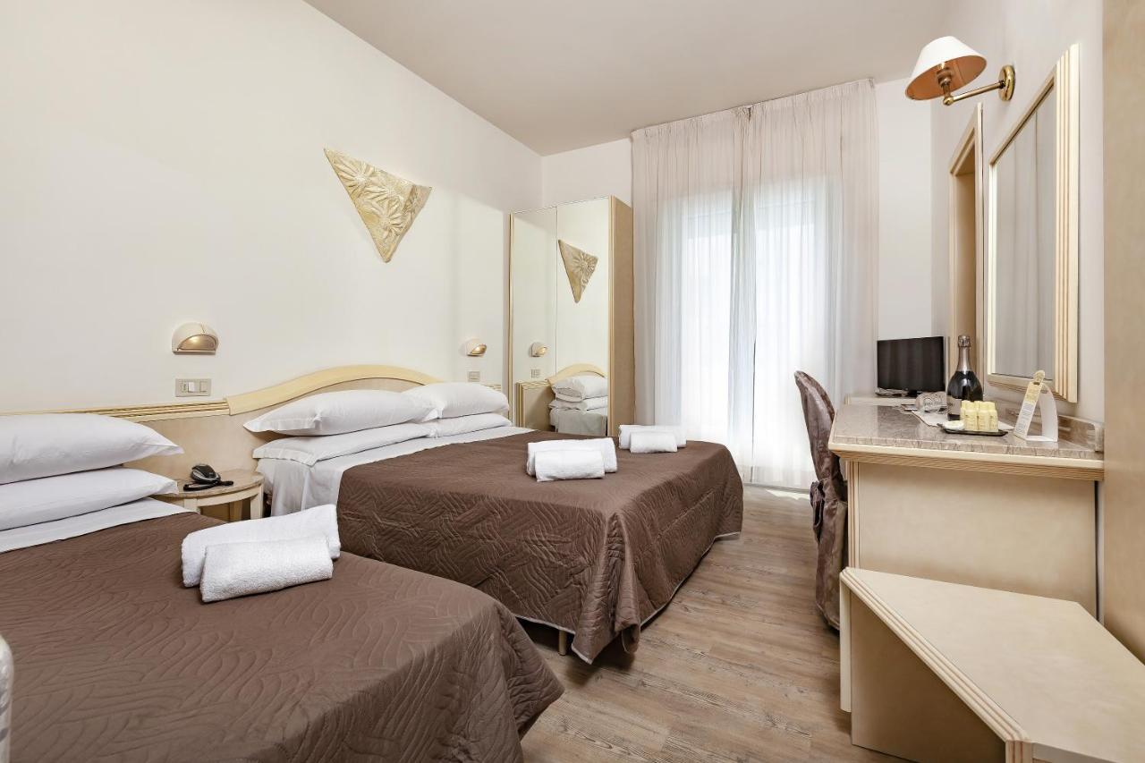 Ariminum Hotel Ріміні Екстер'єр фото